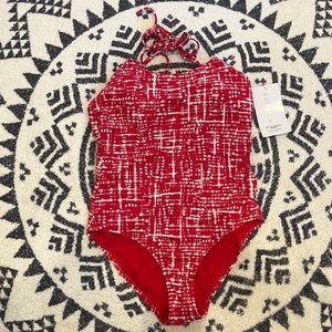 Athleta Keyhole one piece